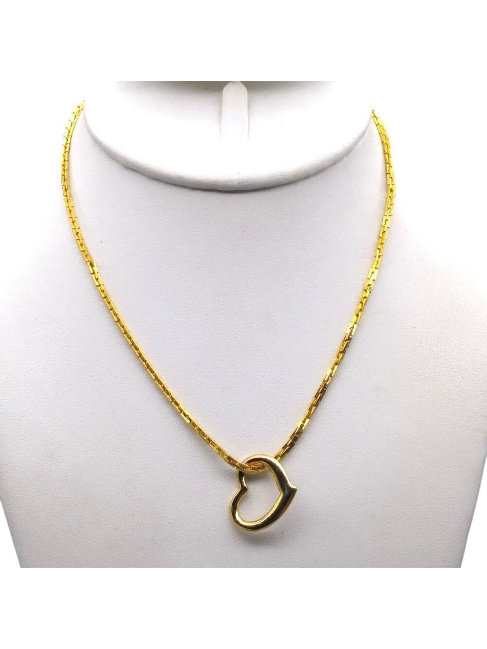 Vintage Open Heart Pendant on Gold Tone Square Link Chain Necklace